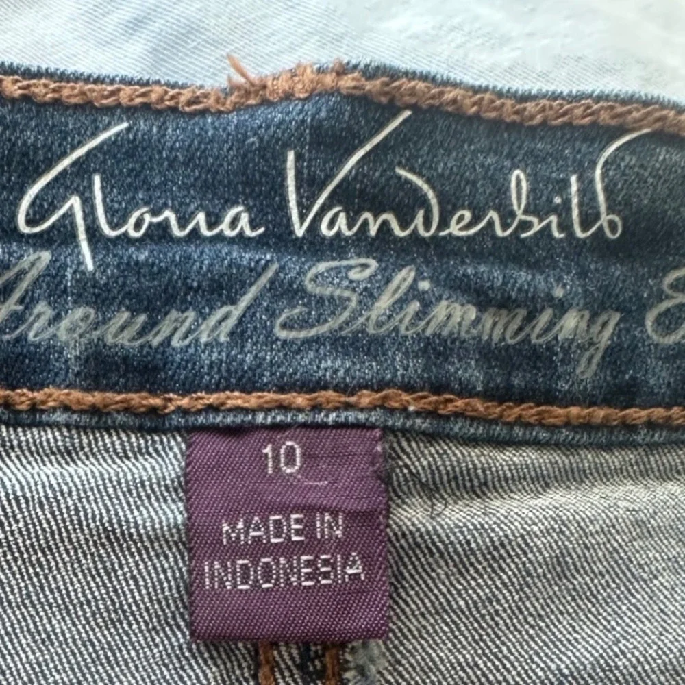 Women's Medium Wash High Rise Denim Jean Shorts Size XL Blue Stretch Five Pocket